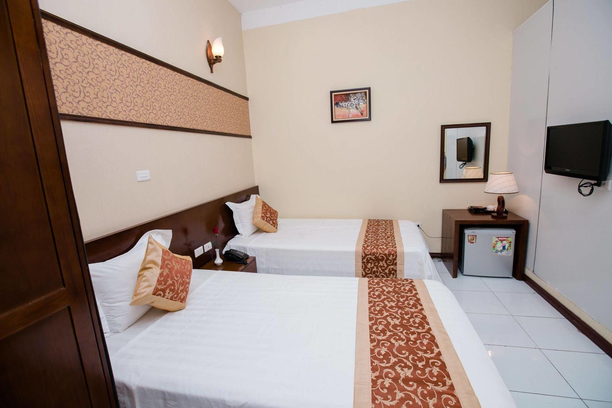 Oyo 376 A Dong Hotel Ανόι Εξωτερικό φωτογραφία